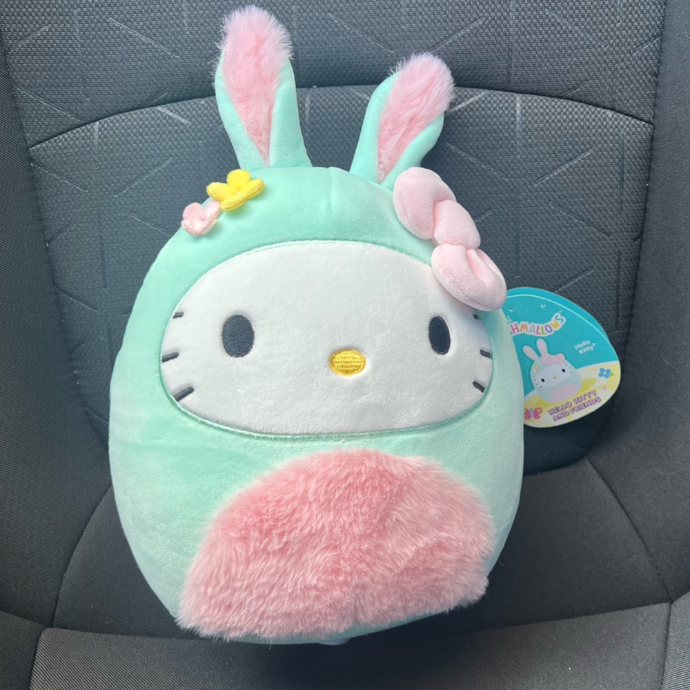 Hello Kitty Easter Squishmallow